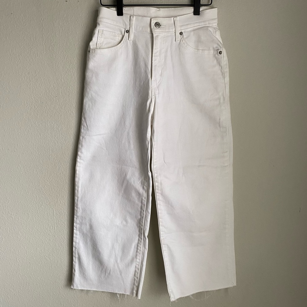 Levi’s White Jeans W26 L25